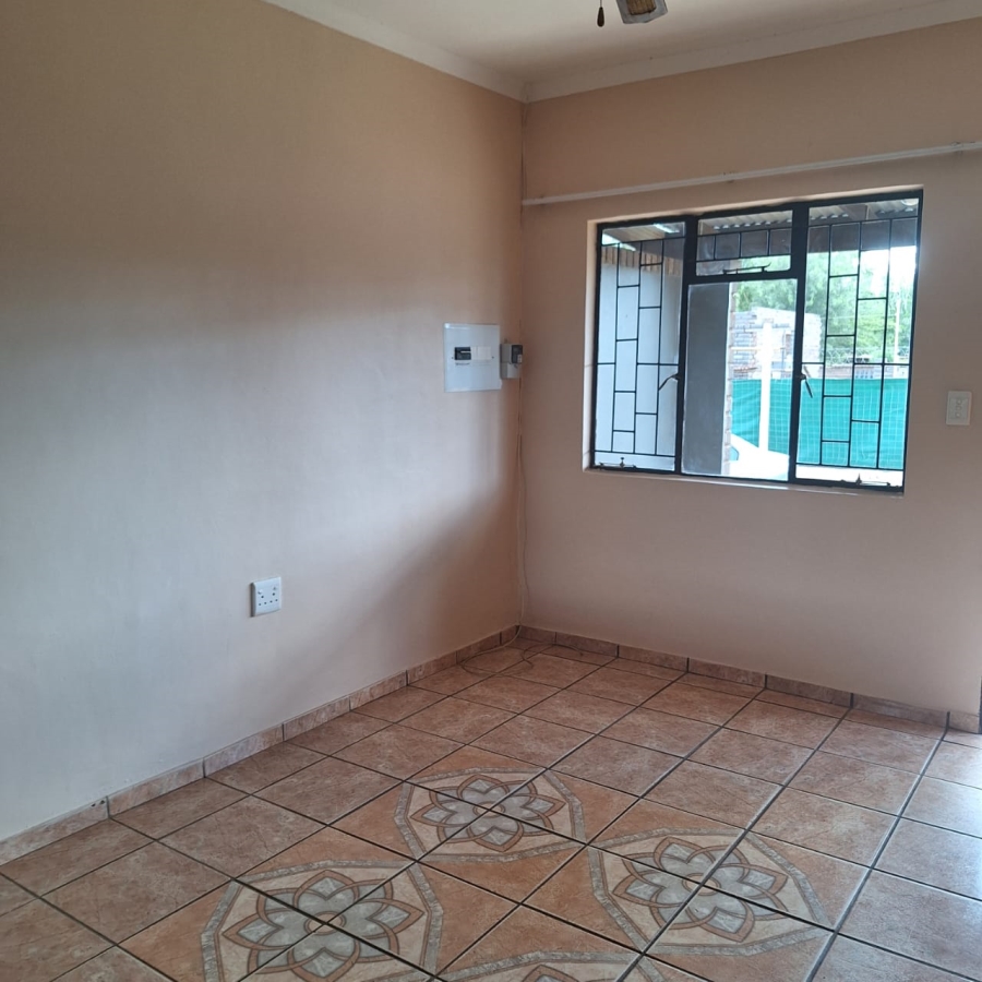 To Let 3 Bedroom Property for Rent in Wrenchville Northern Cape